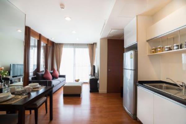 4 star hotel at Ratchada for rent, monthly rental for one bed room 54 sqm full service, rare price รูปที่ 4
