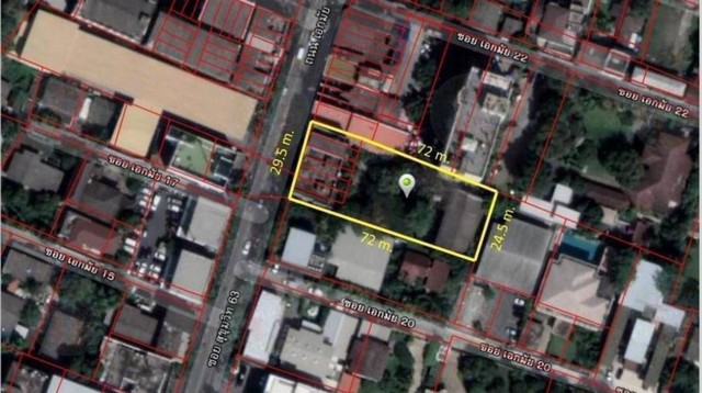 ขายตึกแถวพร้อมที่ดิน ติด ถ.เอกมัย สุขุมวิท63 ที่ดินโซนสีน้ำตาล ติดถนนใหญ่ ขนาด 480 ตารางวา  รูปที่ 1