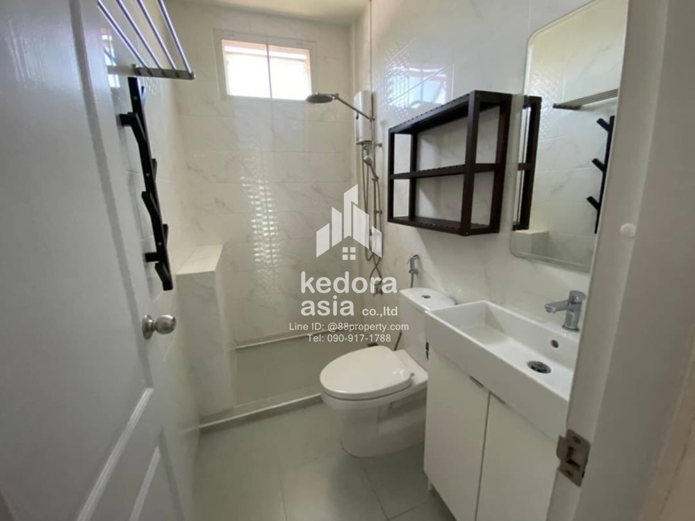 R-TH-149-renovated Towhouse for rent neat to bts Onnut. รูปที่ 1