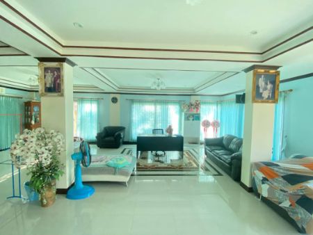 ขาย ที่ดิน บ้าน2ชั้นพร้อมกิจการร้านค้า 10 ไร่ 2 งาน ขายด่วน รูปที่ 3