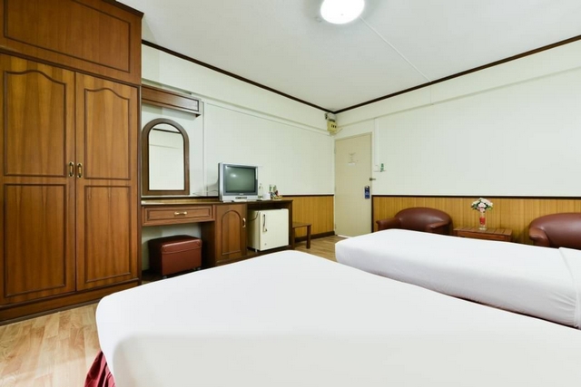 ให้เช่า ห้องพักรายเดือน แบบ Full service โรงแรม Nice Palace Hotel เฟอร์ครบ พร้อมอยู่ รูปที่ 1