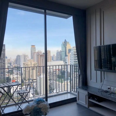 R64090904 Best price ให้เช่าห้องสวย Edge Sukhumvit 23 ขนาด 48 ตรม 1ห้องนอน ห้องมุม รูปที่ 1