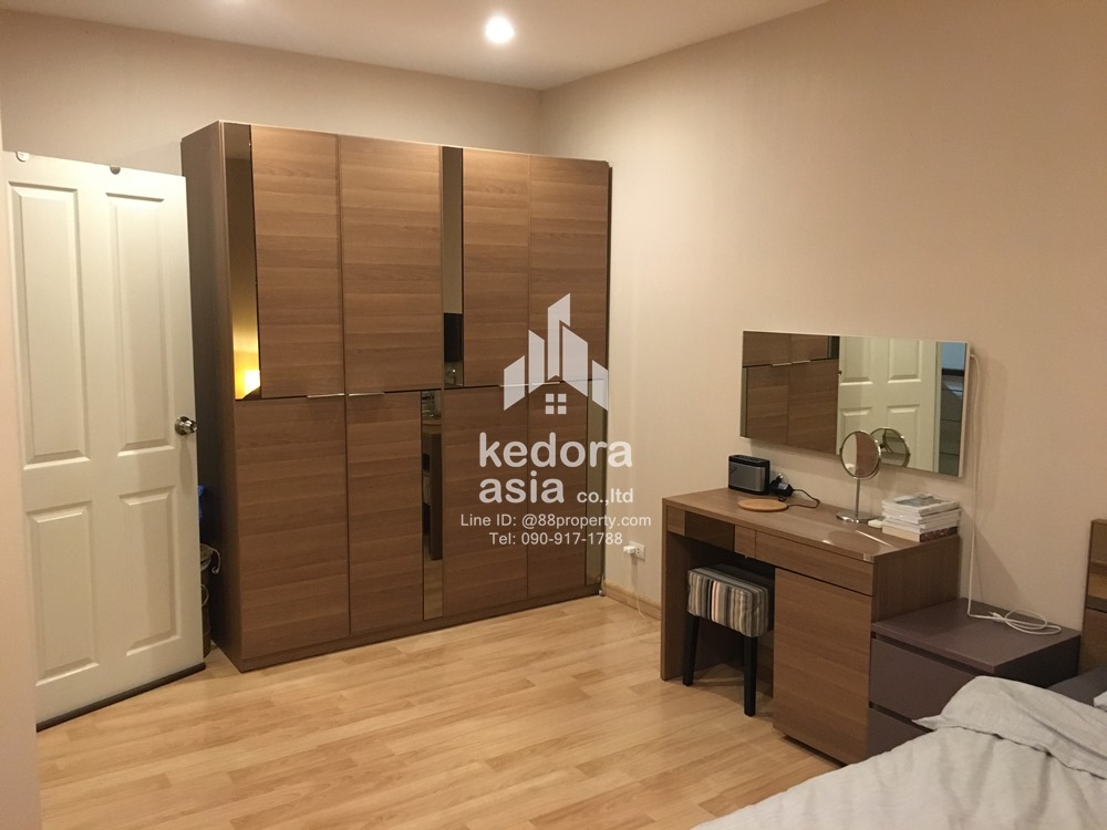 R-TH-157-Townhouse for rent in compound at Onnut 36 (the private) รูปที่ 1