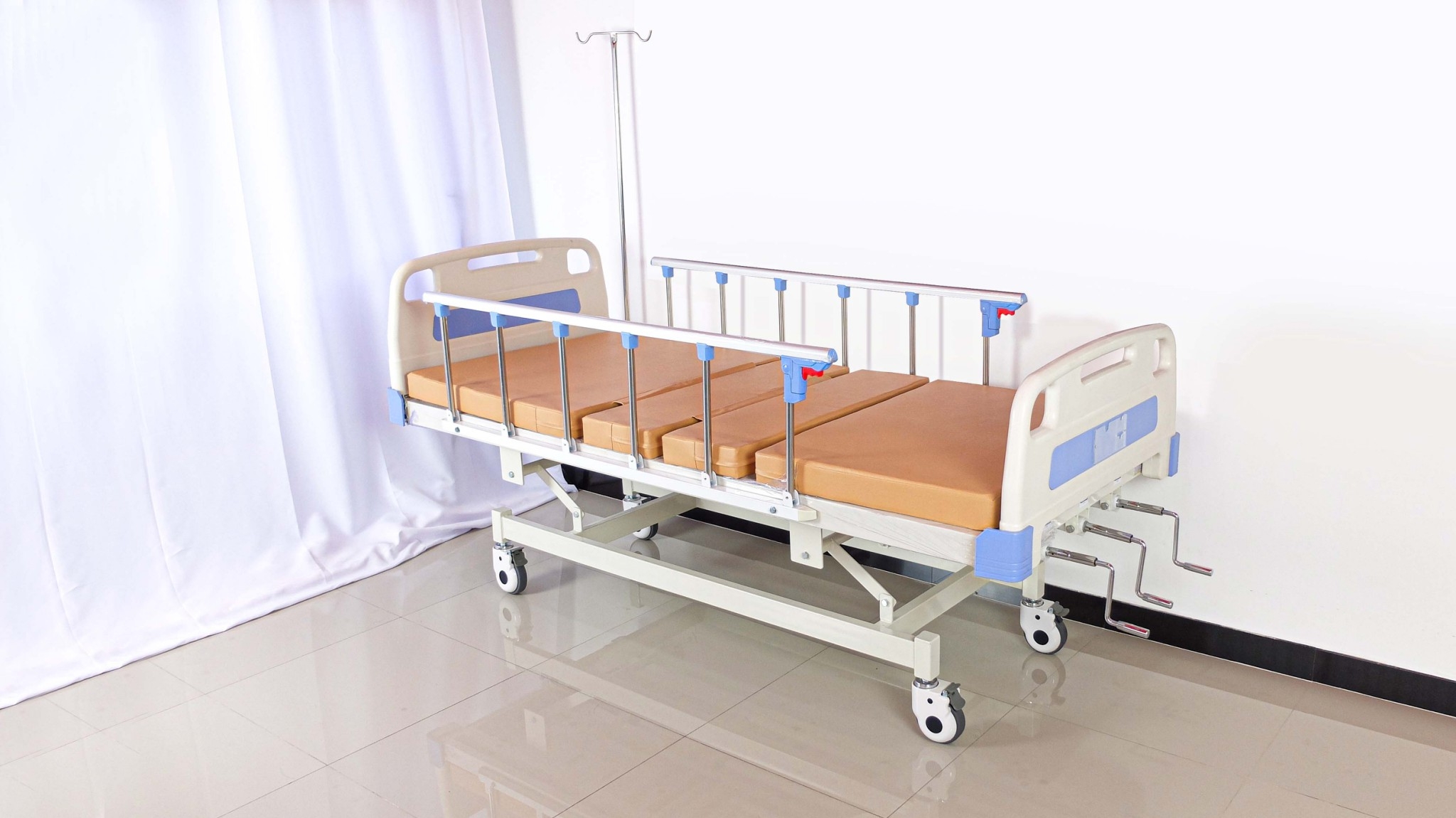 เตียงผู้ป่วย 3 ไกร์ มือหมุน หัว - ท้าย ABS (3 FUNTIONS MAUAL BED) PS13 รูปที่ 3