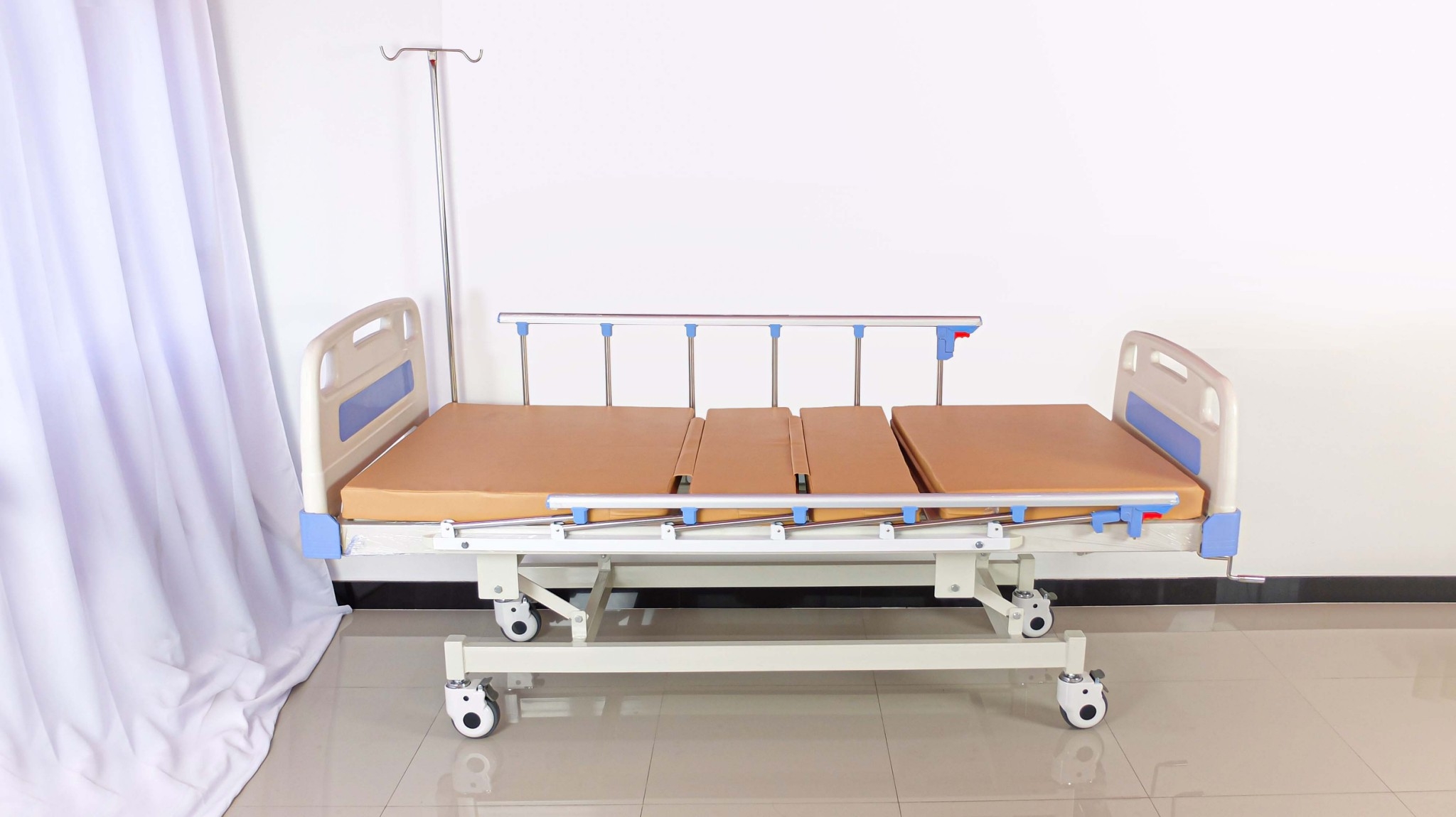 เตียงผู้ป่วย 3 ไกร์ มือหมุน หัว - ท้าย ABS (3 FUNTIONS MAUAL BED) PS13 รูปที่ 4