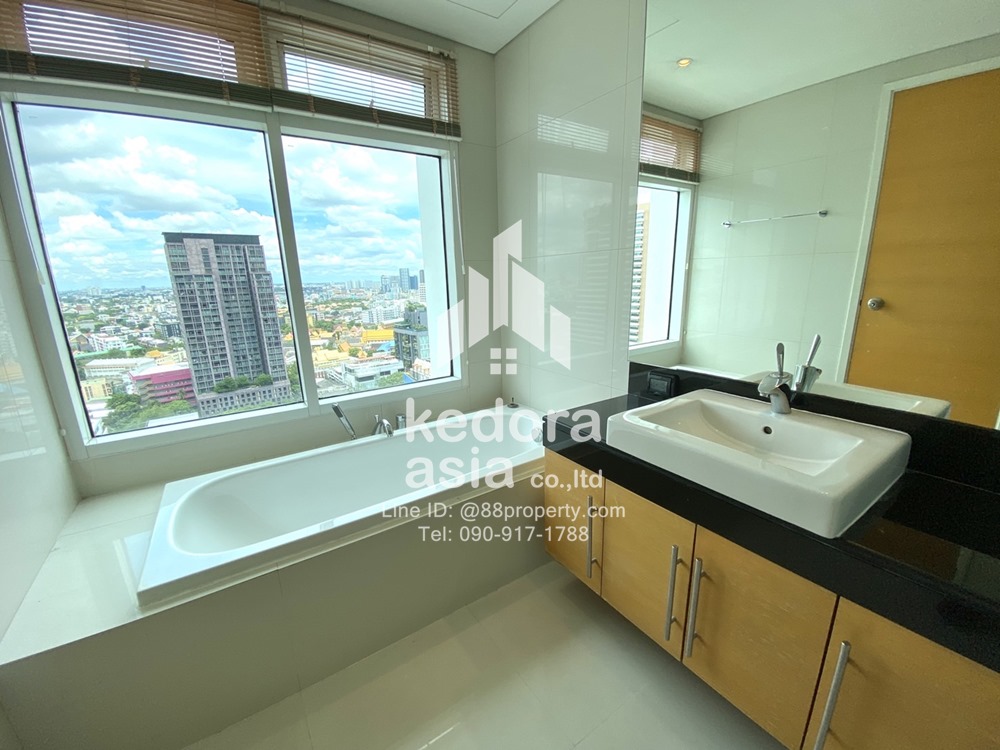 JO-FLTSKV-01-Fullerton Sukhumvit 2 Bedroom 2 Bathroom รูปที่ 1