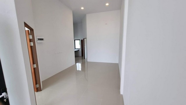 THS005 For Sale : Thalang, The New Townhome 46 SQ.W. (corner side ) รูปที่ 1