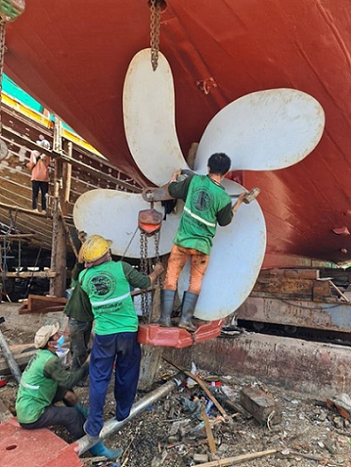 รับทำงานเรือไม้ เรือเหล็ก เรือไฟเบอร์กลาส เรือโดยสาร เรือท่องเที่ยว ซ่อมบำรุง สร้าง แก้ไข ดัดแปลง อู่ต่อเรือ #อู่ซ่อมเรือ#อู่เรือผลิตและจำหน่ายอุปกรณ์เรือ รูปที่ 4