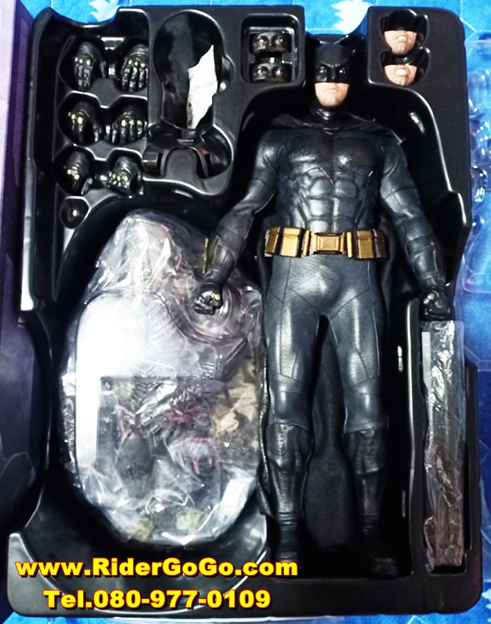 HOT TOYS Batman Justice League โมเดลแบทแมนภาคจัสติคลีก สภาพดีสวยของแท้ รูปที่ 5
