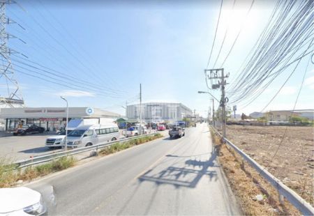 ขาย ที่ดิน รหัส 90177บางพลี  เลียบคลองส่งน้ำสุวรรณภูมิ  27 ไร่ 94 ตร.วา ถนนหน้าที่กว้าง 10 เมตร รูปที่ 2