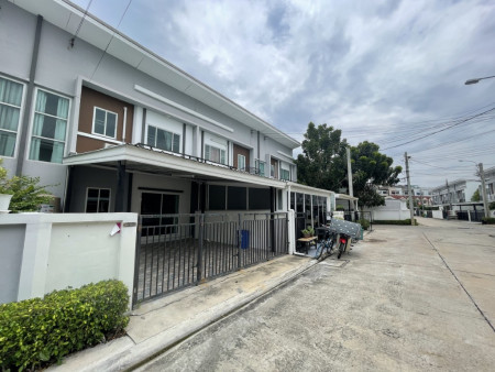 ขาย ทาวน์โฮม ไลโอ รัตนาธิเบศร์ เวสต์เกต 138 ตรม. 24.3 ตร.วา ขายต่ำกว่าราคาประเมิน รูปที่ 2