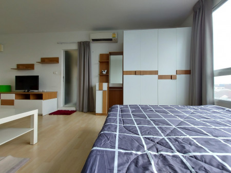 ให้เช่า คอนโด สไตล์มินิมอล เครื่องซักผ้าใหม่ D Condo รามคำแหง 64 30 ตรม. มีโต๊ะทำงาน เหมาะ wfh เจ้าของใจดี รูปที่ 2