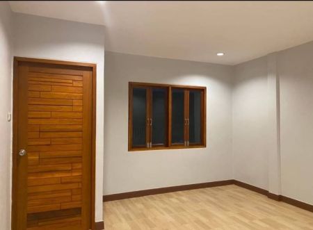 ขาย ทาวน์โฮม หมู่บ้านบัวทอง 2 80 ตรม. 20 ตร.วา เพียง 5 นาทีจากสถานีรถไฟฟ้าคลองบางไผ่ หน้าหมู่บ้าน รูปที่ 6