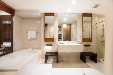 4 star hotel at Ratchada for rent, monthly rental for one bed room 80 sqm full service, rare price รูปที่ 6