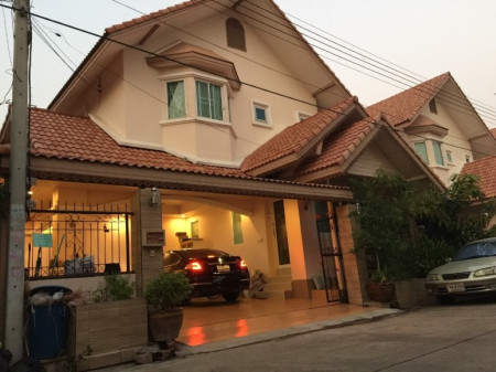 ขาย บ้านเดี่ยว ติดถนนเมน เอ.ซี.เฮ้าส์ 4 (ลำลูกกา คลอง 4) 152 ตรม. 50 ตร.วา บ้านสวยหลังใหญ่ รูปที่ 2