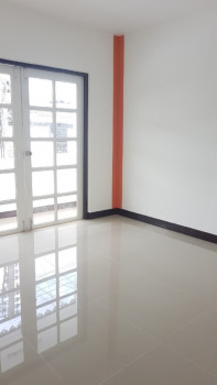 ขาย ทาวน์โฮม รีโนเวทใหม่  บ้านพฤกษา 12 72 ตรม. 18 ตร.วา คลองหลวง ทะลุออกตลาดไท รูปที่ 6