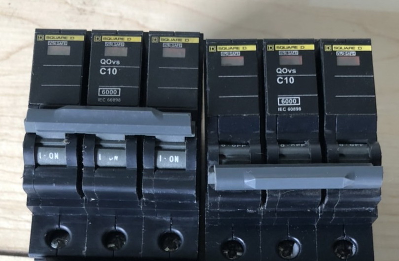 ขายเบรกเกอร์ ลูกย่อย ลูกเซอร์กิส 3 โพล circuit breaker 3P สแควร์ดี square D ขนาด 10 แอมป์ 10A มือสอง สภาพดี รูปที่ 6