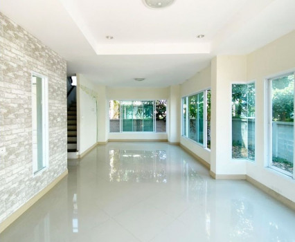 ขาย บ้านเดี่ยว สินธานีแกรนด์วิลล์ 184 ตรม. 60 ตร.วา รูปที่ 2