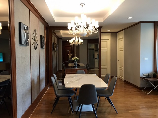 The Bangkok Sukhumvit 43,Condo is ready in the heart of the city,  near BTS Phrom Phong  รูปที่ 1