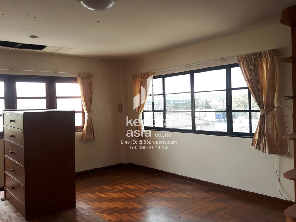 KDR-SH-269-Kesinee Ville  3 Storey  Rental price 45,000 THB  รูปที่ 1