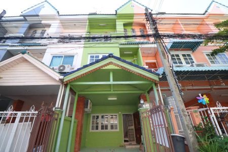 ขาย ทาวน์โฮม ซ.ลาดพร้าว 87

ม.เกตุนุติ

 64 ตรม. 16 ตร.วา ซอยตรงข้าม Central Eastville รูปที่ 2