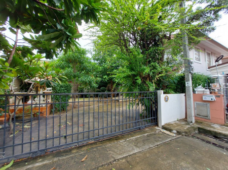 ขายถูกมาก บ้านเดี่ยว เดอะ สกาย ดอนเมือง 93.8 ตร.วา ตำแหน่งเป็นส่วนตัวมาก รูปที่ 3