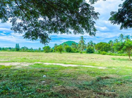 ขาย ที่ดิน วิวสวย เหมาะสร้างบ้านพักตากอากาศแปลงเล็กโซนประจวบ 200 ตร.วา ติดถนนสาธารณประโยชน์ และใกล้ชายหาดทะเล รูปที่ 4