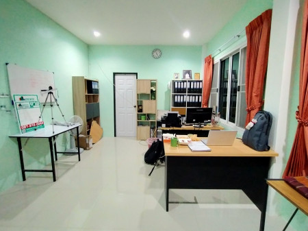 ขาย บ้านแฝด ตรงข้าม ม.ธรรมศาสตร์ รังสิต หมู่บ้านพระปิ่น7 110 ตรม. 25 ตร.วา ใกล้ถนนคลองหลวง รูปที่ 3