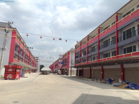 ขาย ทาวน์โฮม ติดถนนกัลปพฤกษ์ สำเพ็ง 2 สาทร-กัลปพฤกษ์ 384 ตรม. 32 ตร.วา ทำเลค้าขาย รูปที่ 3