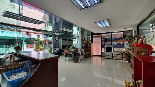 OFFICE ณ สยามพาร์ค 2Bedroom 211 ตรว. 29900000 บาท   ที่สุดของความสบาย รูปที่ 1