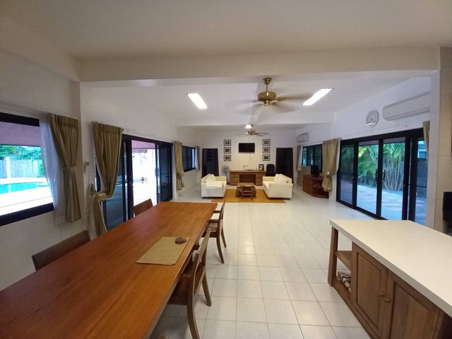 For Rent : Rawai, Private Pool Villa, 3 bedrooms 3 bathrooms รูปที่ 1
