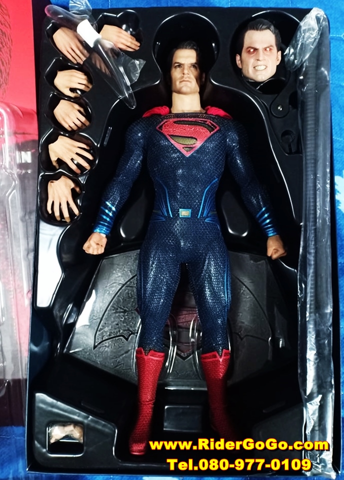 HOT TOYS Superman BVS Special Edition + LED Head Sculpt โมเดลซุปเปอร์แมน ภาคปะทะกับแบทแมน มีหัวไฟ LED เพิ่มให้ด้วย สภาพสวยใหม่ของแท้ รูปที่ 6