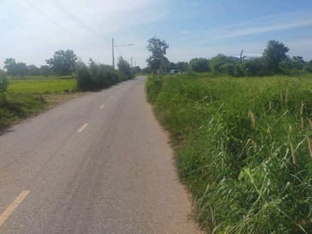 ขาย ที่ดิน ต้องการขายด่วนต.พระบุ อ.พระยืน จ.ขอนแก่น 7 ไร่ 3 งาน 88.5 ตร.วา ใกล้สถานที่ราชการ รูปที่ 3