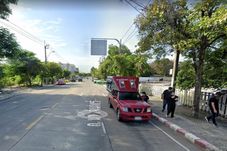 ขาย ที่ดิน - ที่ดินทำเลดี ติดถนนนวลจันทร์ ที่ดิน 5 ไร่ 95.7 ตร.วา เป็นที่ดินที่หน้าจับจอง ถ้าพลาดไปแล้วจะเสียดายโอกาสดีๆ ในอนาคตได้ รูปที่ 3