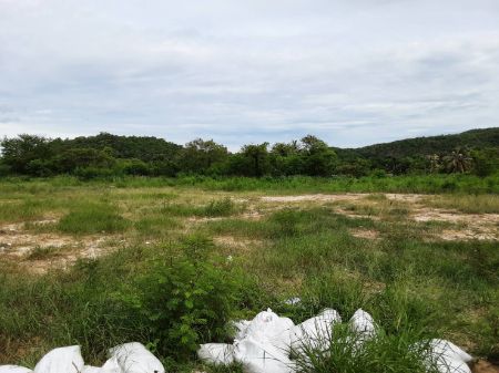 ขาย ที่ดิน ด้านหลังวิวเขาสวยสุดๆหัวหิน 7 ไร่ 3 งาน ห่างทะเลหัวหิน