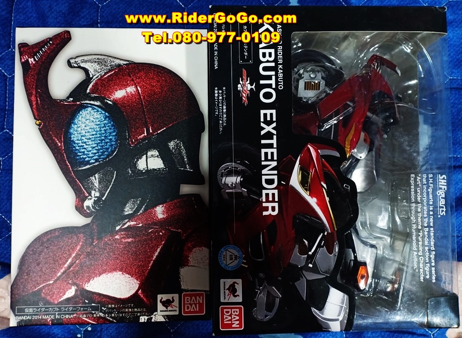 โมเดลฟิกกุอาร์ทมาสค์ไรเดอร์คาบูโตะ มาพร้อมมอเตอร์ไซค์คู่ใจ S.H.Figuarts Masked Rider Kabuto + Kabuto Extender สภาพสวยใหม่ของแท้Bandai ประเทศญี่ปุ่น รูปที่ 4