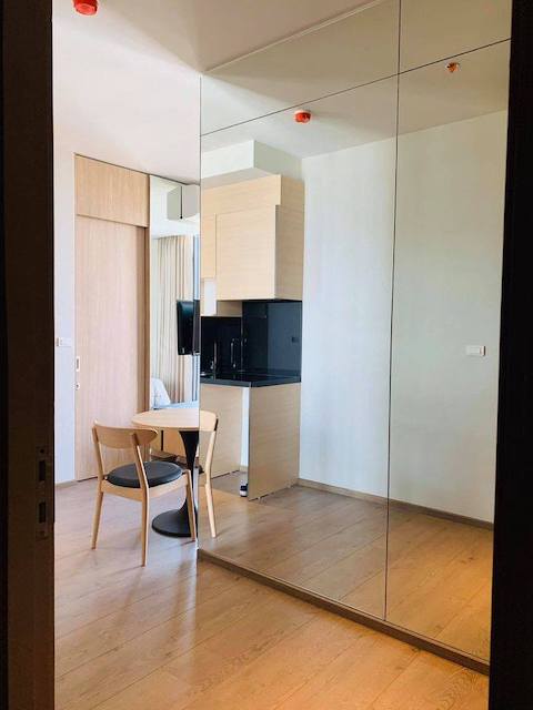 Park 24 private fully furnished beautiful view BTS Phrom Phong รูปที่ 1