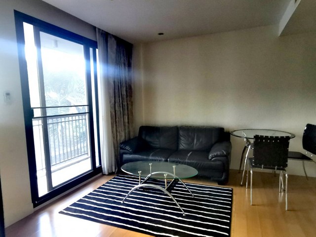 Collezio Sathorn spacious convenient clean BTS Chong Nonsi รูปที่ 1