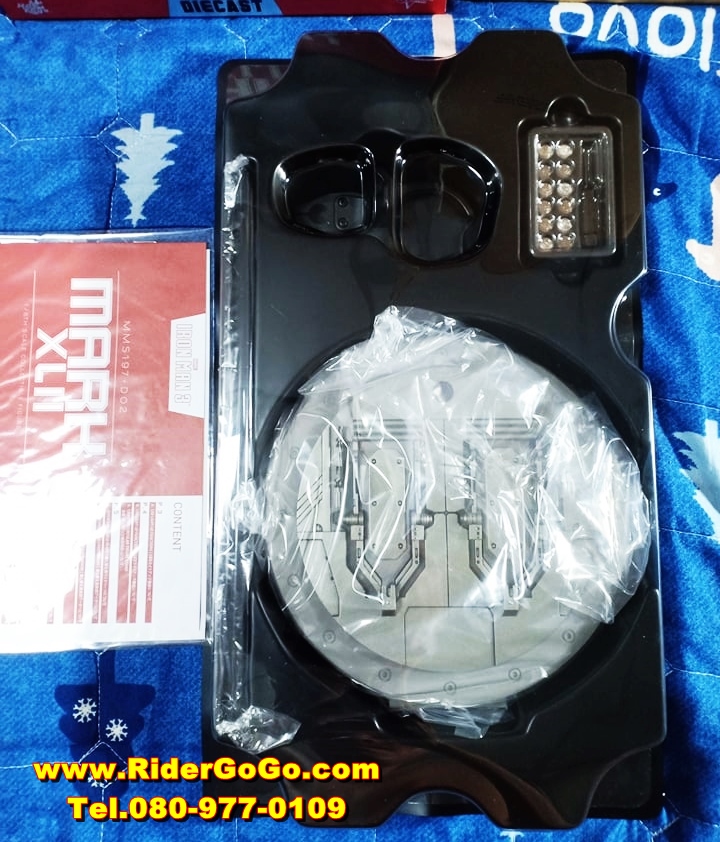 HOT TOYS IRONMAN MARK XLII MK42 DIECAST โมเดลไอออนแมนมาร์ค42 ไอร่อนแมนภาค3 สภาพสวยใหม่ของแท้ รูปที่ 3