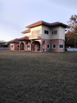 ขายบ้านเดี่ยว 2ชั้น หลังใหญ่ ใกล้สนามบิน บ้านตำแย ใกล้หมู่บ้านศุภาลัย เมือง อุบลราชธานี รูปที่ 2