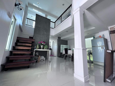 ขายทาวน์โฮม พร้อมออฟฟิศ หมู่บ้านฉัตรเกล้าวิลล่า นวมินทร์153 บึงกุ่ม กรุงเทพฯ รูปที่ 4