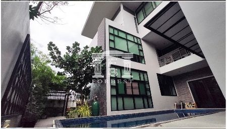 ขาย บ้านเดี่ยว หลังใหญ่ 3 ชั้น รหัส 90420หมู่บ้านเพชรวงแหวน กาญจนา เนื้อที่ 780 ตรม. 124.1 ตร.วา สไตล์โมเดิร์น รูปที่ 2