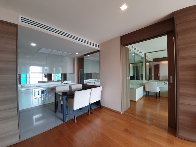 THE ADDRESS Sathorn Condo near BTS Chongnonsri แอดเดรส สาทร ใกล้ บีทีเอส ช่องนนทรี รูปที่ 1