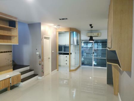 ขาย ทาวน์โฮม สวยทาวน์ อเวนิว พระราม9 167 ตรม. 22 ตร.วา ใกล้รถไฟฟ้า รูปที่ 2