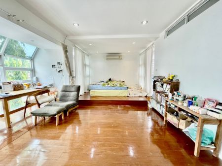 ขาย ทาวน์โฮม สวย บ้านเอกมัย 272 ตรม. 34 ตร.วา ใกล้รถไฟฟ้า รูปที่ 2