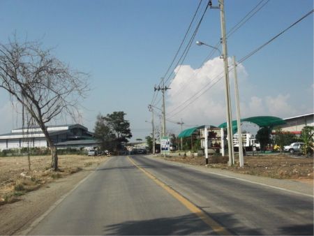 ขาย ที่ดิน รหัส 31871 บางนาตราด กม.32 ซ.บางพลีน้อย เนื้อที่ 12 ไร่ 1 งาน 81 ตร.วา สามรถแบ่งซื้อได้ 4ไร่ขึ้นไป รูปที่ 5