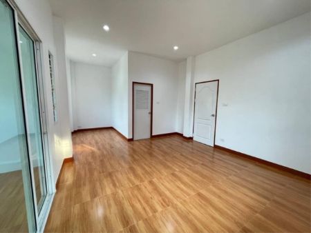 ขาย บ้านเดี่ยว 2 ชั้น รหัส 90419  มบ.A.C House สายไหม เนื้อที่ 200 ตรม. 64.3 ตร.วา หมู่บ้านมี สระว่ายน้ำ รูปที่ 3