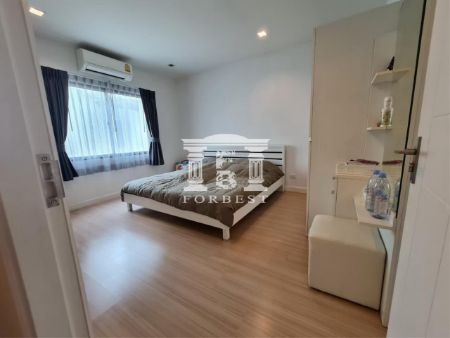 ขาย ทาวน์โฮม รหัส 41754 สูง3ชั้น สภาพดีหมู่บ้านเพล็กซ์ วัชรพล เนื้อที่ 190 ตรม. 22 ตร.วา ในโครงการมีสระว่ายน้ำ ห้องออกกำลังกาย รูปที่ 2