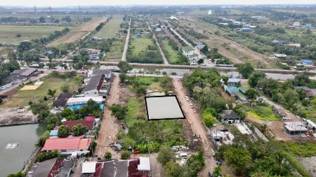 ขาย ที่ดิน โฉนดครุดแดงพร้อมโอนคลอง 8 หนองเสือ 200 ตร.วา น้ำประปาไฟฟ้า หน้าแปลงพร้อม รูปที่ 4