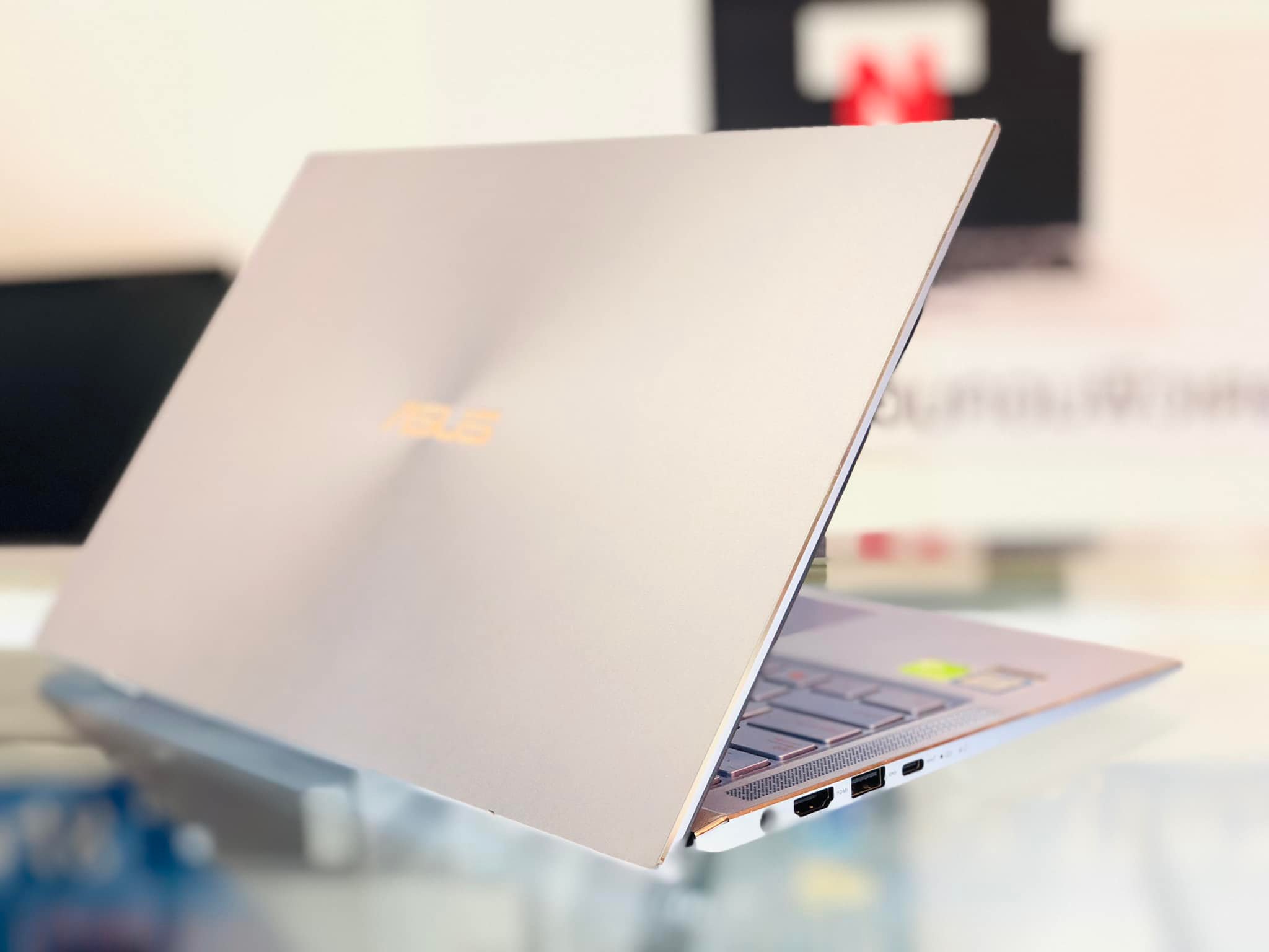 Notebook Asus ZenBook 14 UX431FN-AN002T รูปที่ 3